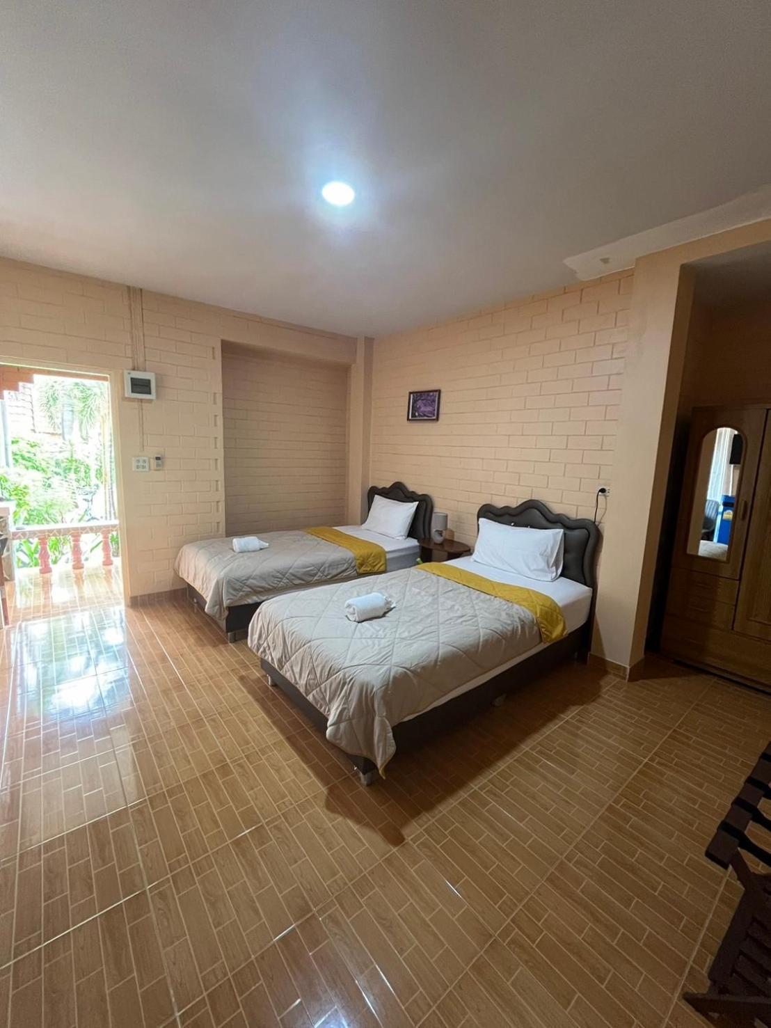 Bunraksa Resort Kamphaeng Phet Exterior foto